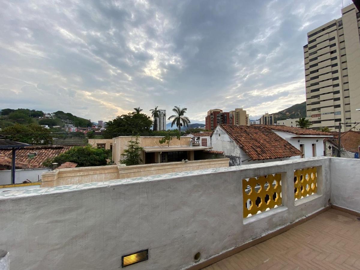 Hotel Casa Bresse Кали Екстериор снимка