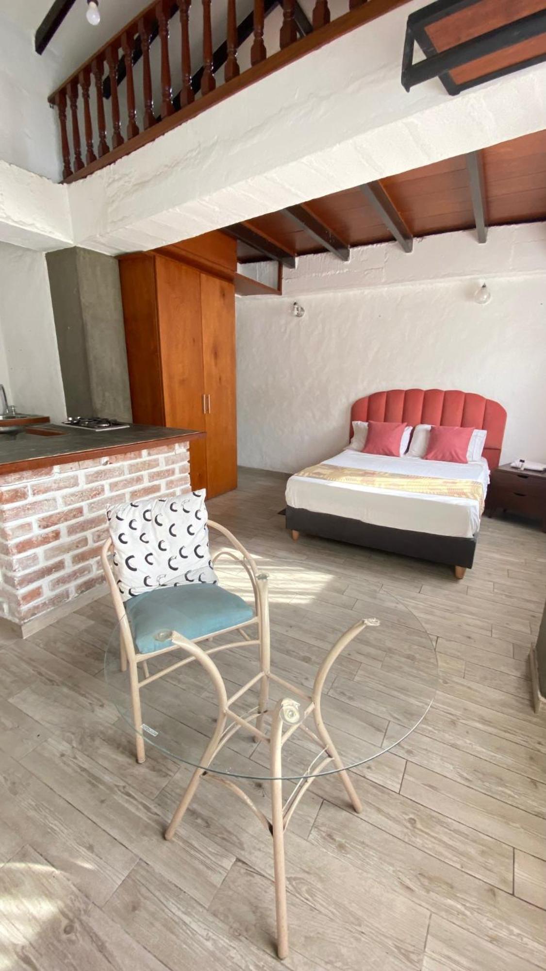 Hotel Casa Bresse Кали Екстериор снимка