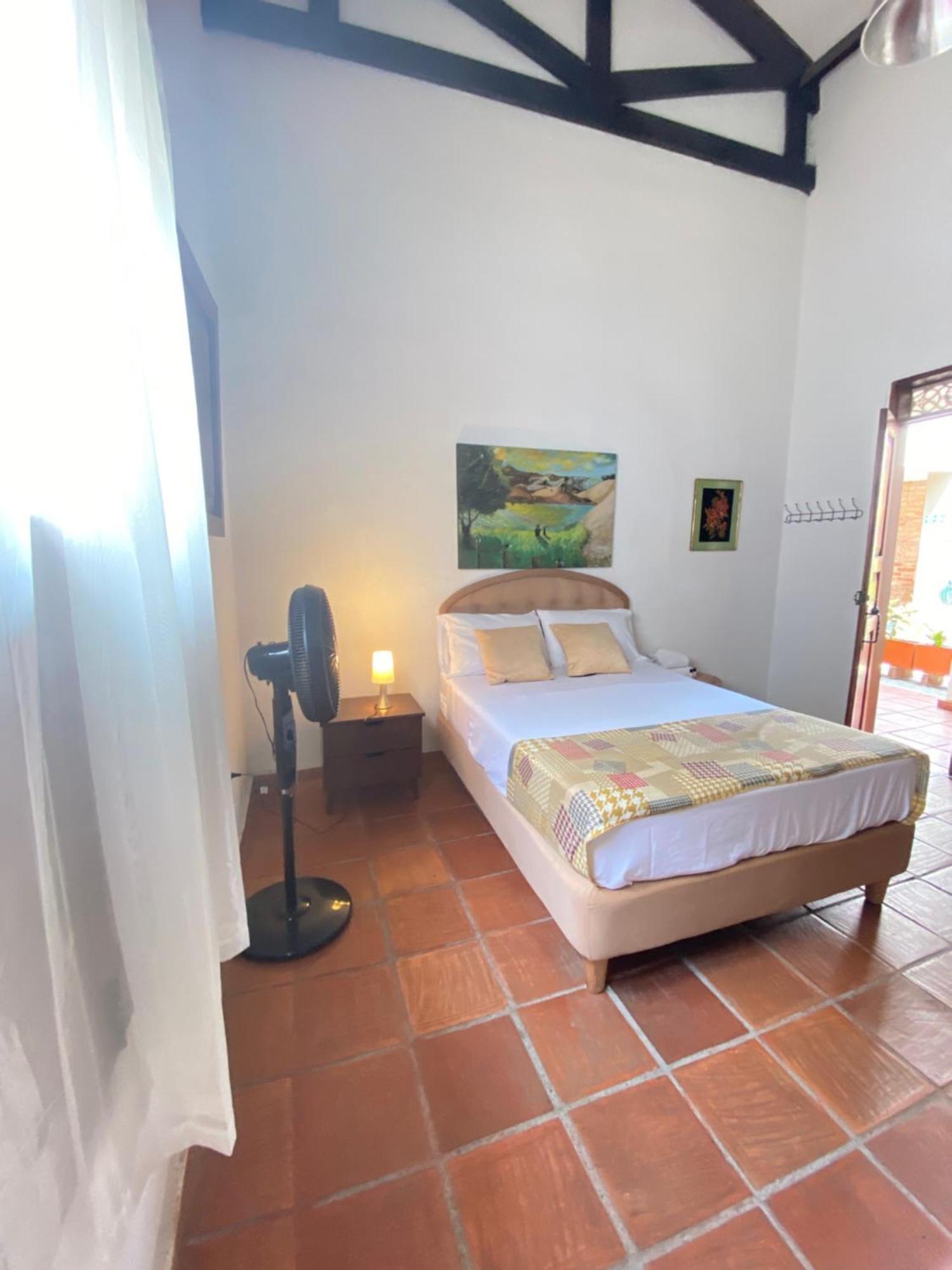 Hotel Casa Bresse Кали Екстериор снимка