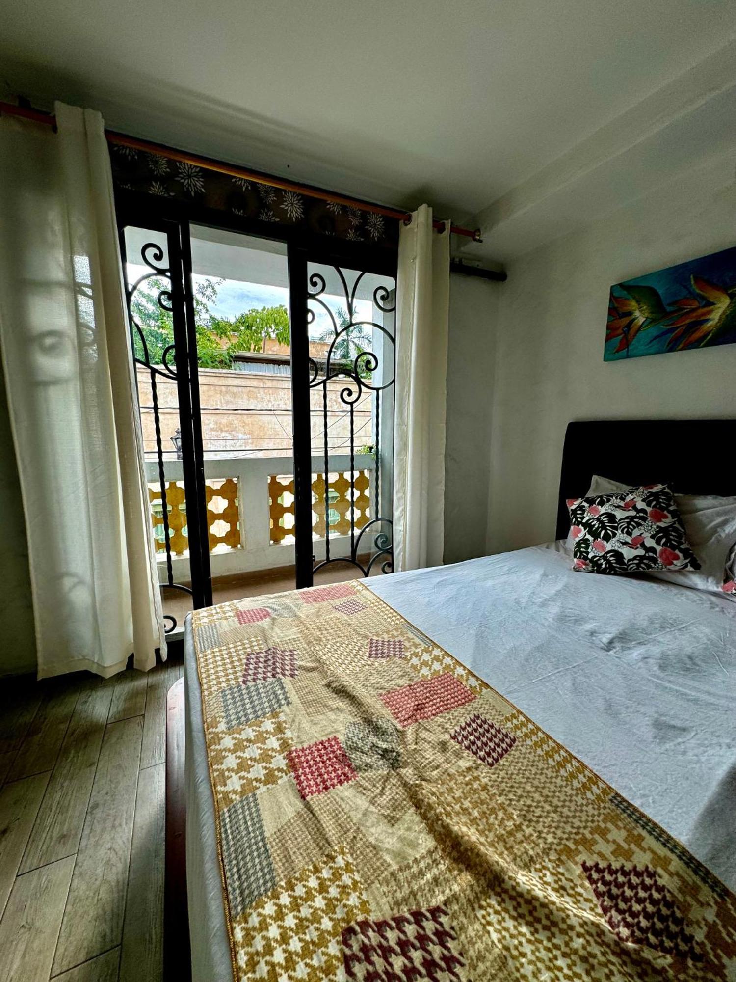 Hotel Casa Bresse Кали Екстериор снимка